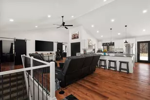 11218 N Crocker Rd, Brooklyn, WI 53521 - Photo 5