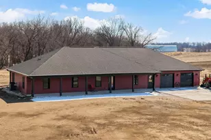 11218 N Crocker Rd, Brooklyn, WI 53521 - Photo 3