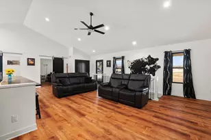 11218 N Crocker Rd, Brooklyn, WI 53521 - Photo 7