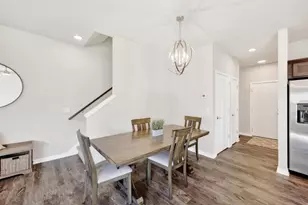 6972 Belle Fontaine Blvd, Middleton, WI 53562 - Photo 11