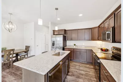 6972 Belle Fontaine Boulevard, Middleton, WI 53562 - Photo 15