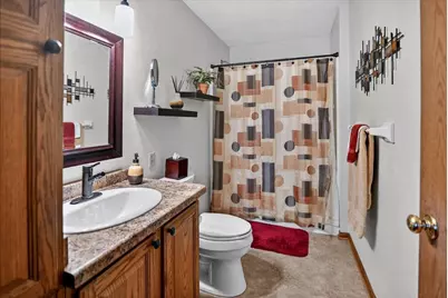 2341 Effingham Way, Sun Prairie, WI 53590 - Photo 17