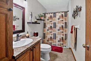 2341 Effingham Way, Sun Prairie, WI 53590 - Photo 17