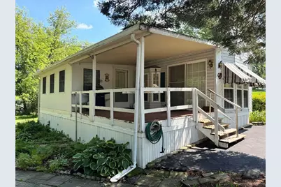 420 Skyline Drive, Edgerton, WI 53534 - Photo 3