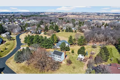 3494 Swansee Ridge, Sun Prairie, WI 53590 - Photo 5