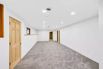 559 Elijah Court, Janesville, WI 53536 - Photo 45