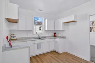 551 Vernon Ave, Beloit, WI 53511 - Photo 13