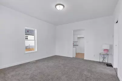 551 Vernon Avenue, Beloit, WI 53511 - Photo 11