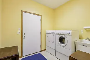 113 Jennifer Cir, Mount Horeb, WI 53572 - Photo 27