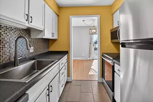 14 Whitcomb Cir, Madison, WI 53711 - Photo 13