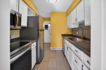 14 Whitcomb Circle, Madison, WI 53711 - Photo 11