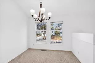 9 Crossbridge Ct, Madison, WI 53717 - Photo 9