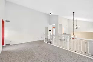 9 Crossbridge Ct, Madison, WI 53717 - Photo 7