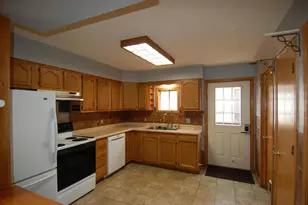 22140 Main St, Hillsboro, WI 54634 - Photo 9