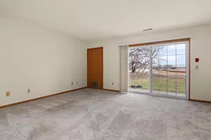 859 Park St, Oregon, WI 53575 - Photo 9