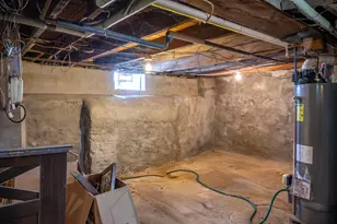 203 Franklin St, Elroy, WI 53929 - Photo 47