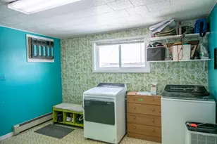 203 Franklin St, Elroy, WI 53929 - Photo 23