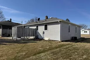 1614 25th Ave, Monroe, WI 53566 - Photo 9