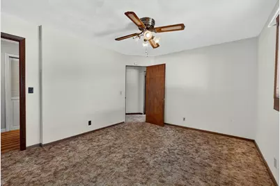 2201 W Crystal Springs Road, Janesville, WI 53545 - Photo 23