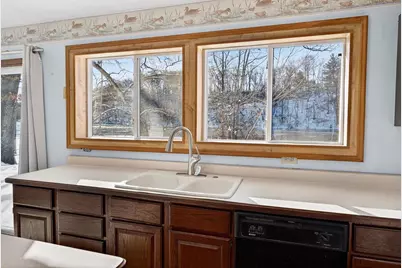 2201 W Crystal Springs Road, Janesville, WI 53545 - Photo 11