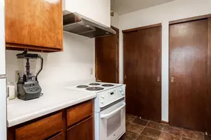 602 W Hilltop Trail, Fort Atkinson, WI 53538 - Photo 19