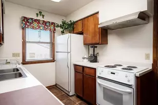 602 W Hilltop Trail, Fort Atkinson, WI 53538 - Photo 17