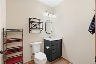 711 Cypress Ct, Sun Prairie, WI 53590 - Photo 27