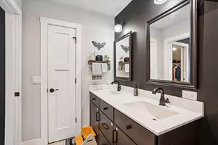 709 Spruce St, Sauk City, WI 53583 - Photo 25