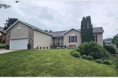 613 Lucky Trail, Mount Horeb, WI 53572 - Photo 3