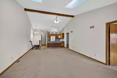 623 Wood Violet Lane #105, Sun Prairie, WI 53590 - Photo 11