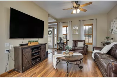 W7507 Iroquois Trail, Delavan, WI 53115 - Photo 5