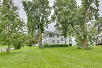 2749 Town Hall Rd, Mount Horeb, WI 53572 - Photo 13