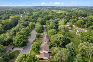 571 S Hillcrest Dr, Verona, WI 53593 - Photo 49