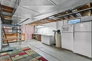 571 S Hillcrest Dr, Verona, WI 53593 - Photo 45