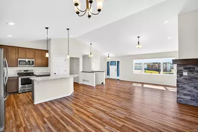 408 Saratoga Drive, Johnson Creek, WI 53038 - Photo 15