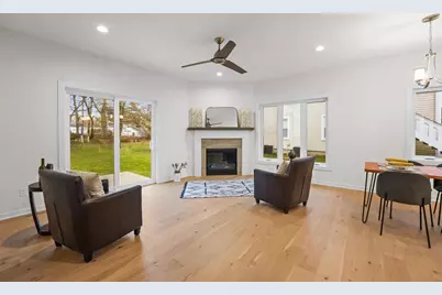 117 Ashberry Lane, Stoughton, WI 53558 - Photo 3