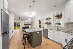 117 Ashberry Ln, Stoughton, WI 53558 - Photo 13