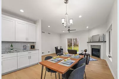 117 Ashberry Lane, Stoughton, WI 53558 - Photo 5