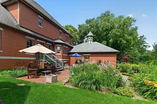 6 Pebble Beach Cir, Madison, WI 53717 - Photo 11