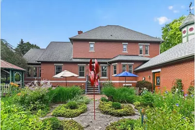 6 Pebble Beach Circle, Madison, WI 53717 - Photo 9