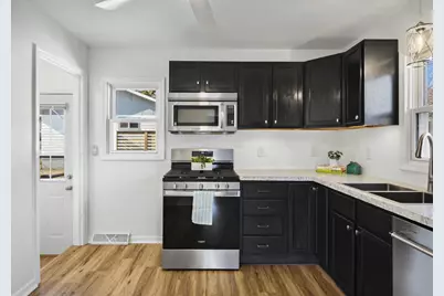 1517 Arizona Pass, Madison, WI 53704 - Photo 9