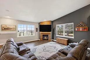 N177 Summer Hill Ct, Watertown, WI 53098 - Photo 3