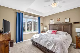 9013 Royal Oaks Cir, Verona, WI 53593 - Photo 13