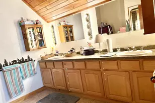 W5807 Robinson Rd, Tomahawk, WI 54487 - Photo 17