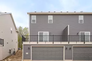 625 Schewe Rd, Middleton, WI 53562 - Photo 15