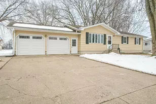 1010 Farmer Ave, Tomah, WI 54660 - Photo 9