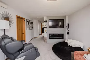 333 Harris St, Mineral Point, WI 53565 - Photo 21