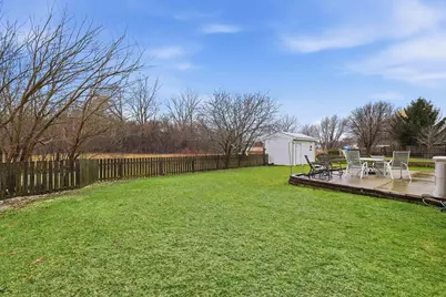 1017 E Pinecrest Lane, Elkhorn, WI 53121 - Photo 27