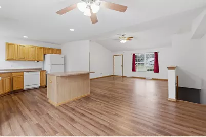 1017 E Pinecrest Lane, Elkhorn, WI 53121 - Photo 3