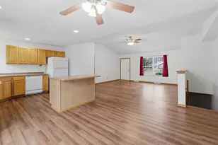 1017 E Pinecrest Ln, Elkhorn, WI 53121 - Photo 3